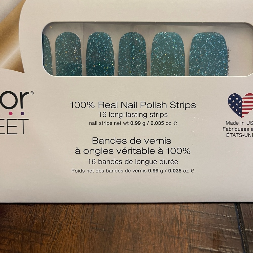 COLOR STREET "Green w/ Envy" Nail Strip Set - Picture 4 of 6